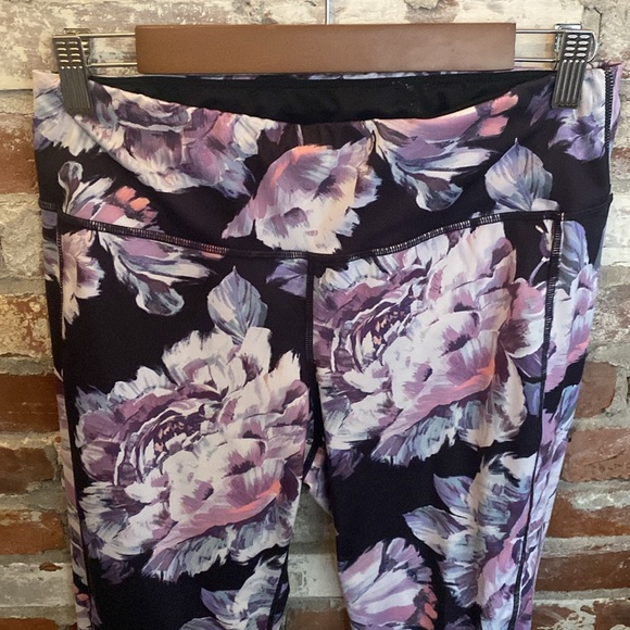 Ideology Black and Purple Floral Mesh Ankle Workout Cropped Leggings Size L - Picture 2 of 7